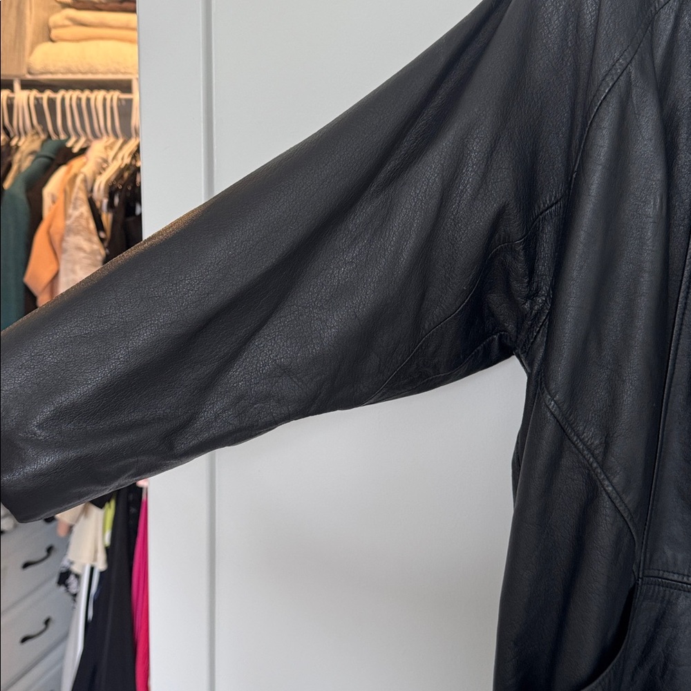 G-III Vintage Women's Genuine Black Leather Longline Jacket - Size S - Picture 3 of 6